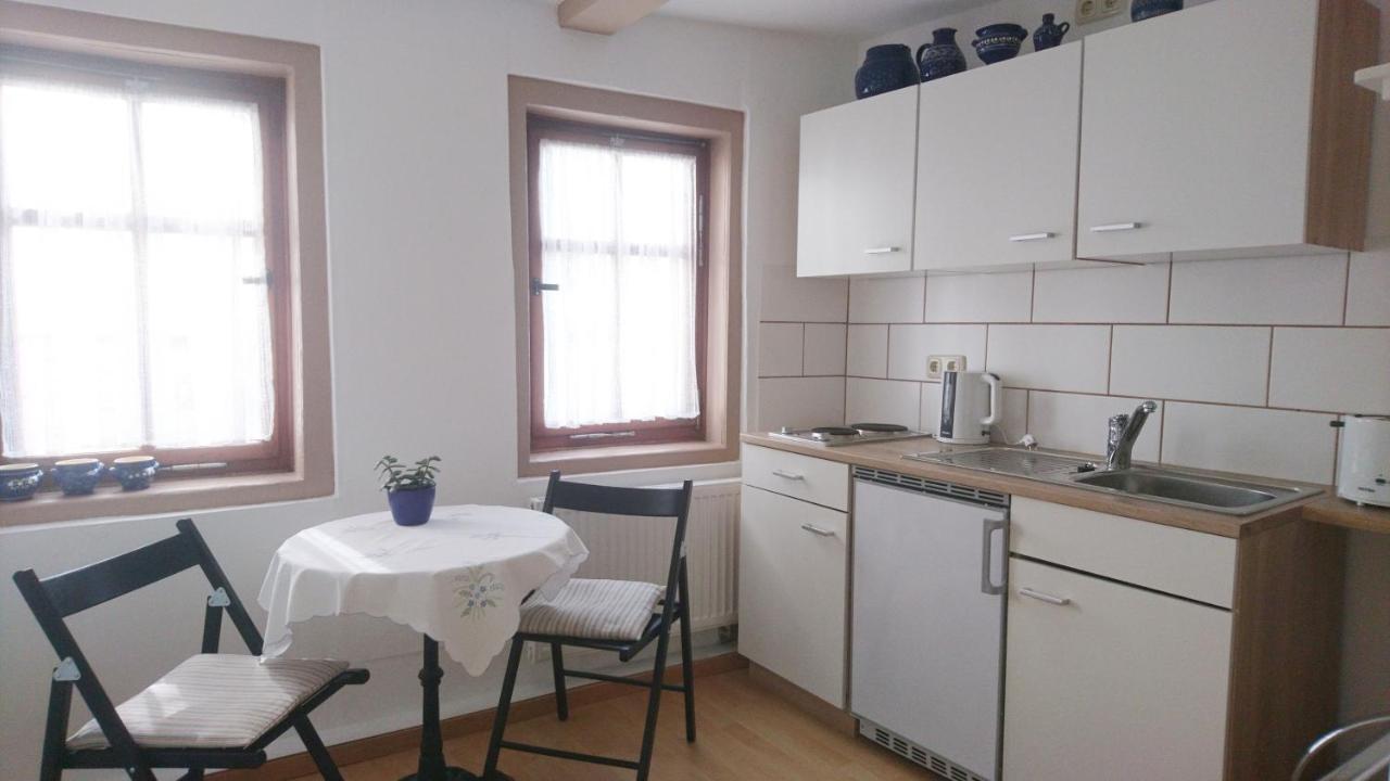 Apartamento Haus Zum Kleinen Helm Érfurt Exterior foto