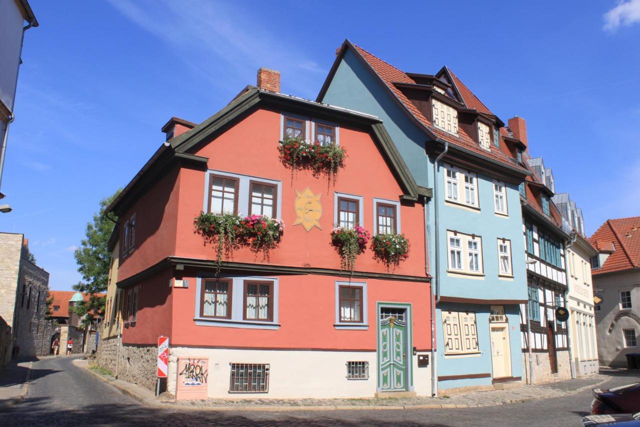 Apartamento Haus Zum Kleinen Helm Érfurt Exterior foto