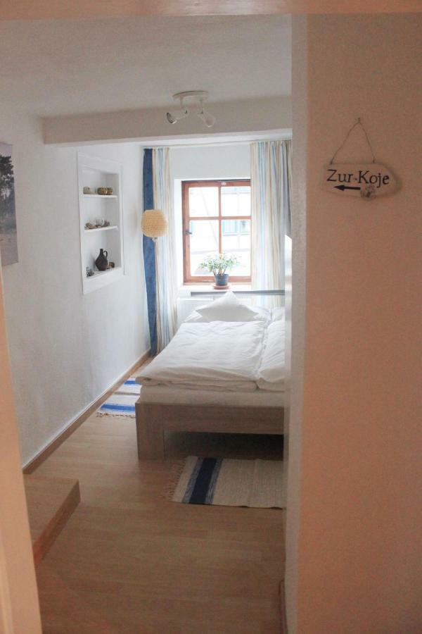 Apartamento Haus Zum Kleinen Helm Érfurt Exterior foto