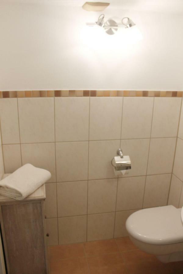 Apartamento Haus Zum Kleinen Helm Érfurt Exterior foto