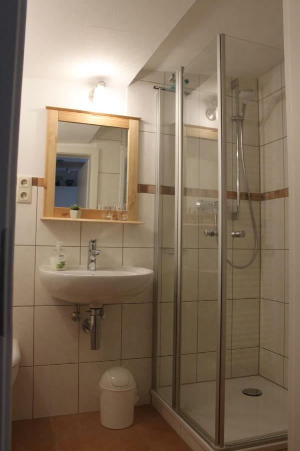 Apartamento Haus Zum Kleinen Helm Érfurt Exterior foto